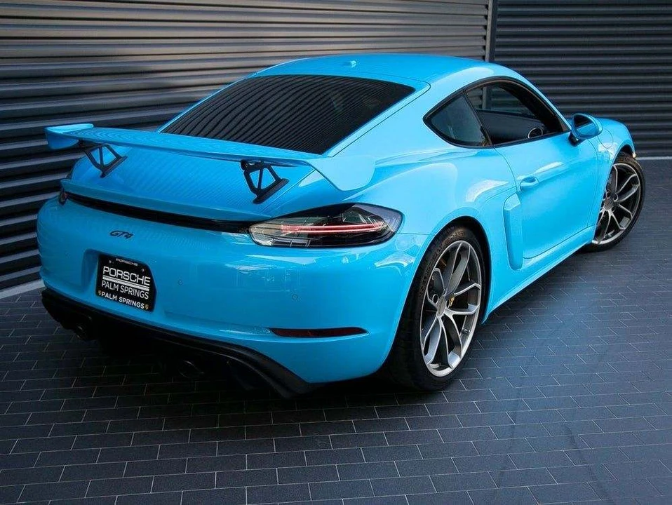 2021 Porsche 718 Cayman GT4 - Image 3 of 14