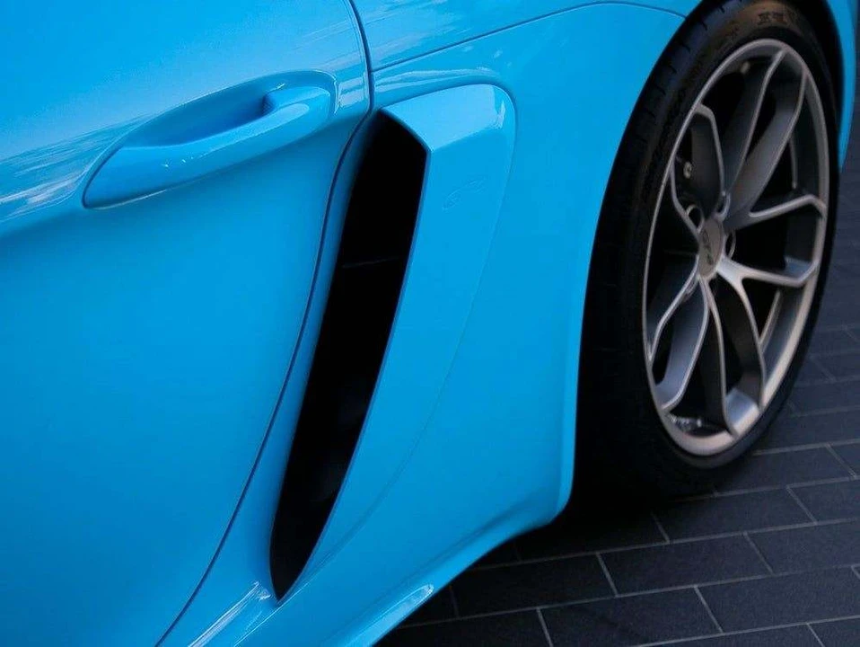 2021 Porsche 718 Cayman GT4 - Image 5 of 14