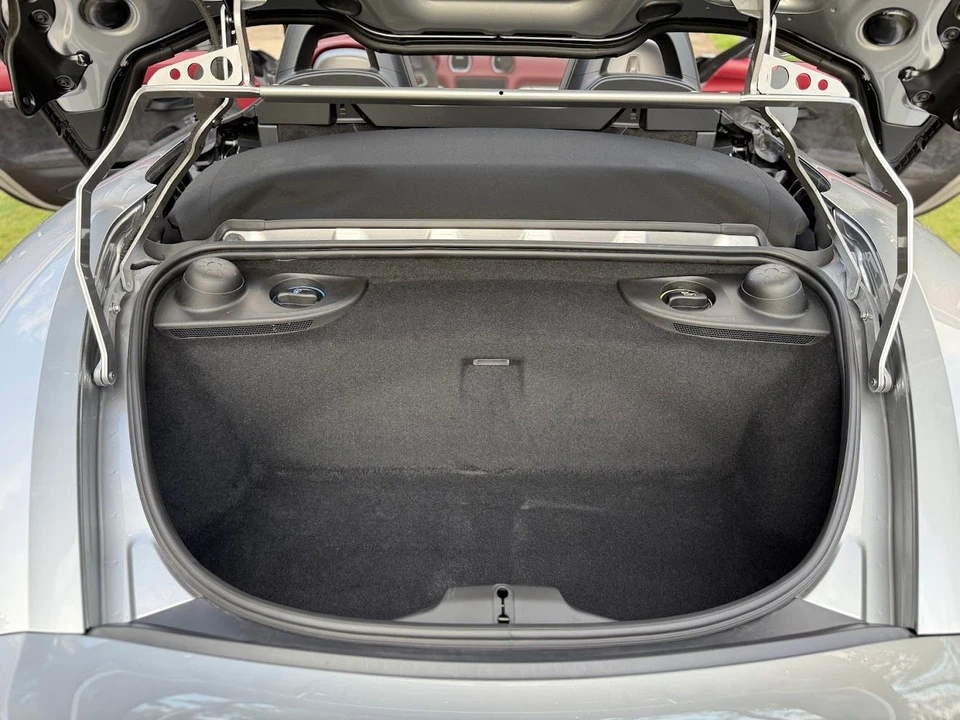 2021 Porsche 718 Boxster Spyder - Image 15 of 31