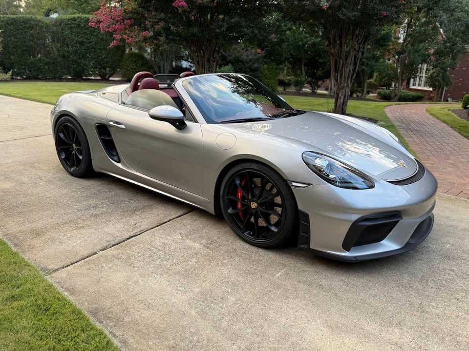 2021 Porsche 718 Boxster Spyder - Image 25 of 31