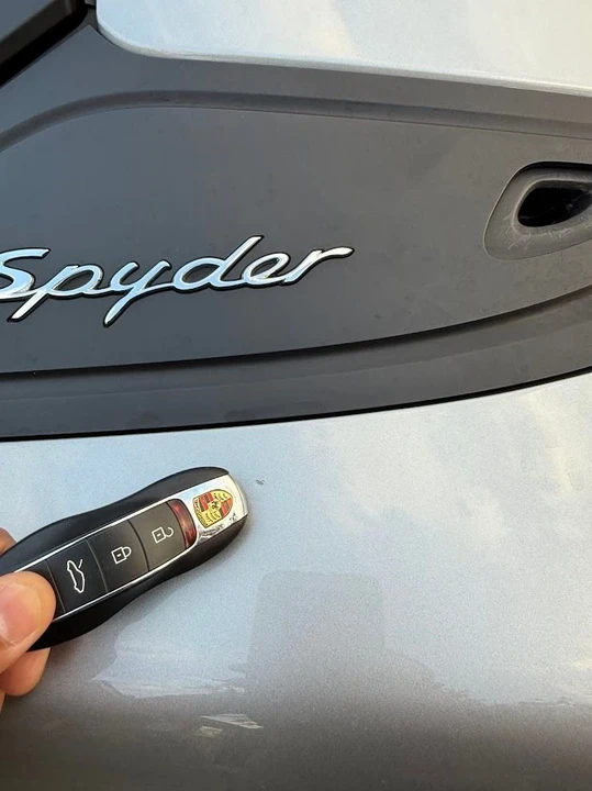 2021 Porsche 718 Boxster Spyder - Image 26 of 31