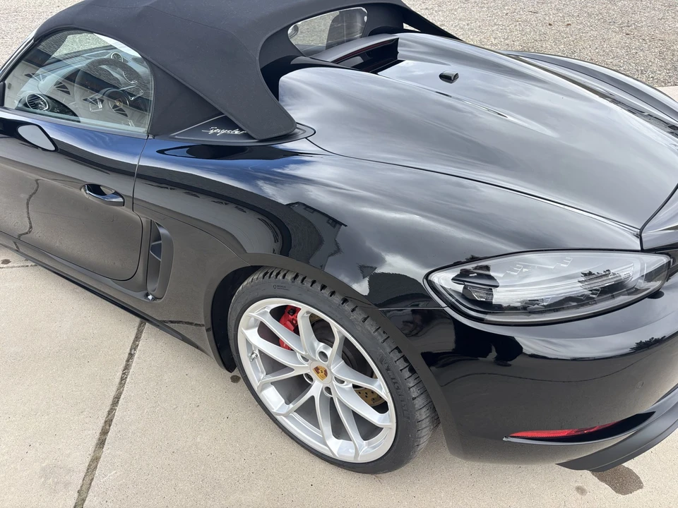 2021 Porsche - Image 23 of 31