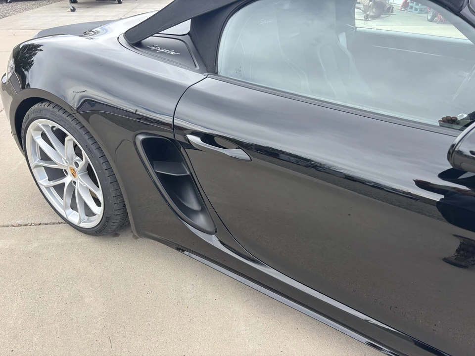 2021 Porsche - Image 29 of 31