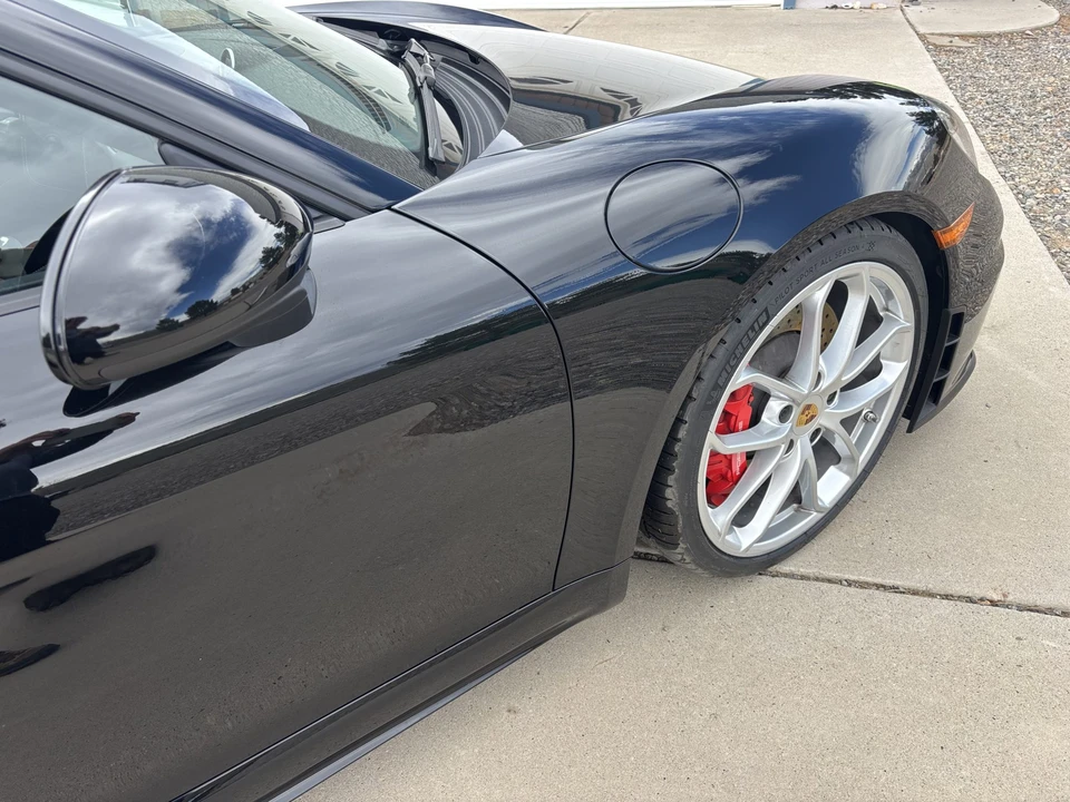 2021 Porsche - Image 28 of 31