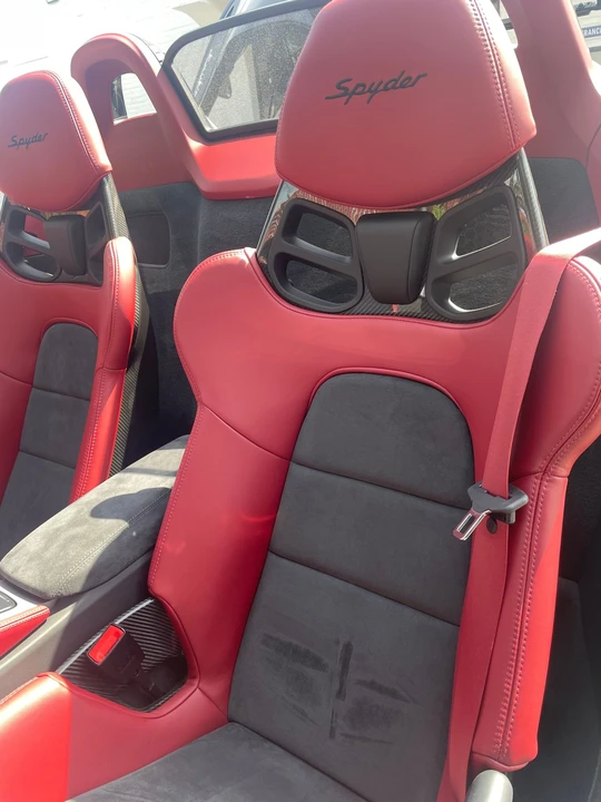 2021 Porsche 718 Boxster Spyder - Image 14 of 17