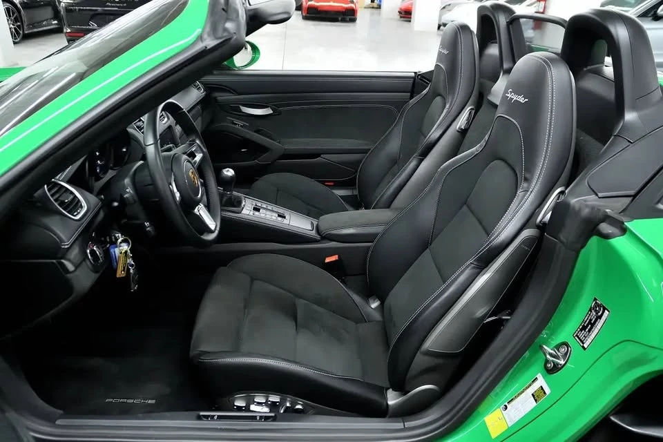 2021 Porsche 718 Boxster Spyder - Image 4 of 5