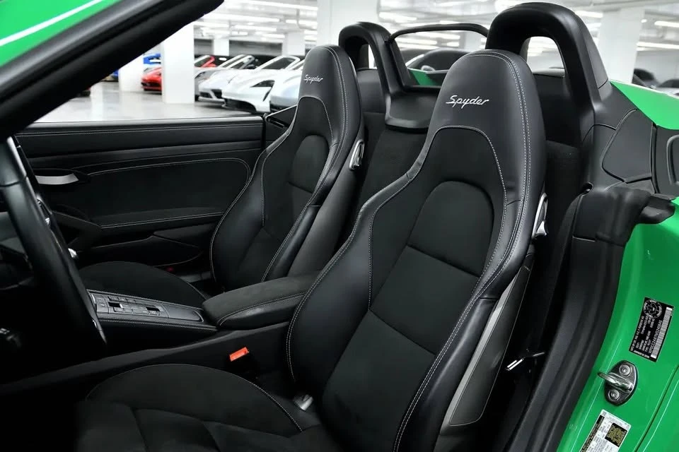 2021 Porsche 718 Boxster Spyder - Image 5 of 5