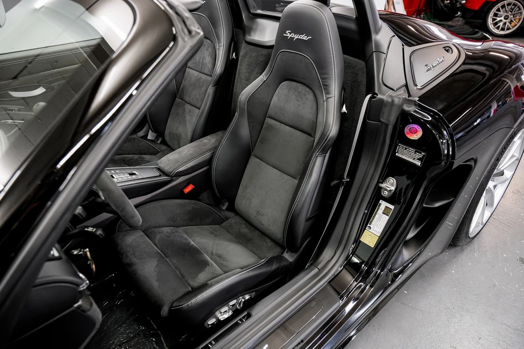 2021 Porsche Boxster - Image 21 of 31