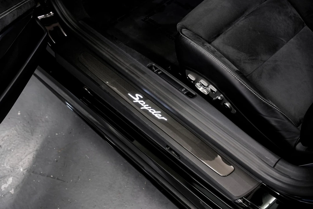 2021 Porsche - Image 23 of 31