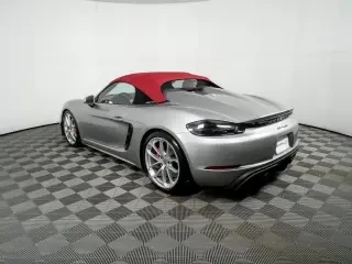 2021 Porsche 718 Boxster Spyder - Image 3 of 4