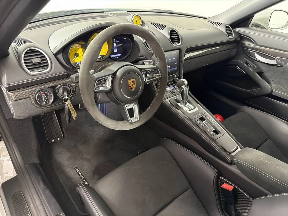 2021 Porsche 718 Boxster Spyder - Image 4 of 5