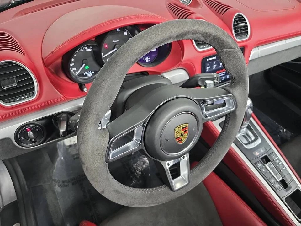 2021 Porsche 718 Boxster Spyder - Image 4 of 5