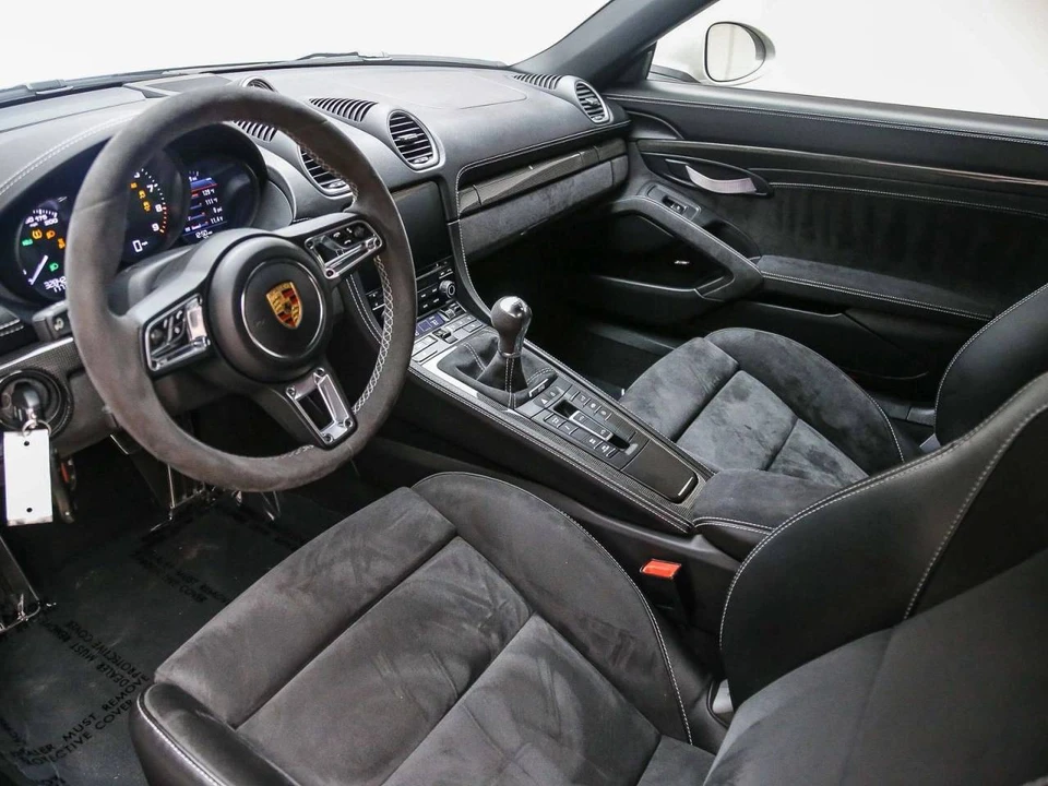 2021 Porsche 718 Boxster Spyder - Image 4 of 5