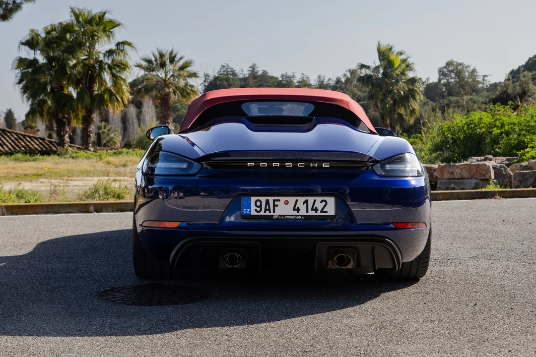 2021 Porsche 718 Boxster Spyder - Image 23 of 31
