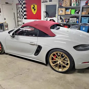 2021 Porsche 718 Spyder