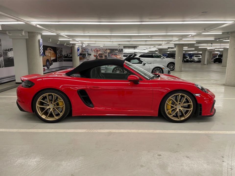 2021 Porsche 718 Boxster Spyder - Image 10 of 15