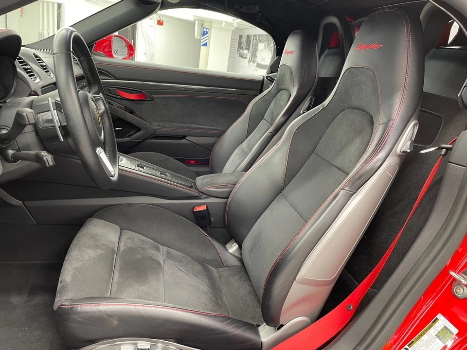 2021 Porsche 718 Boxster Spyder - Image 11 of 15
