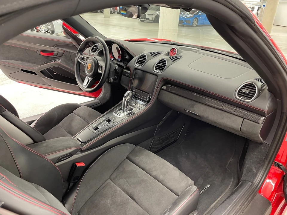 2021 Porsche 718 Boxster Spyder - Image 14 of 15