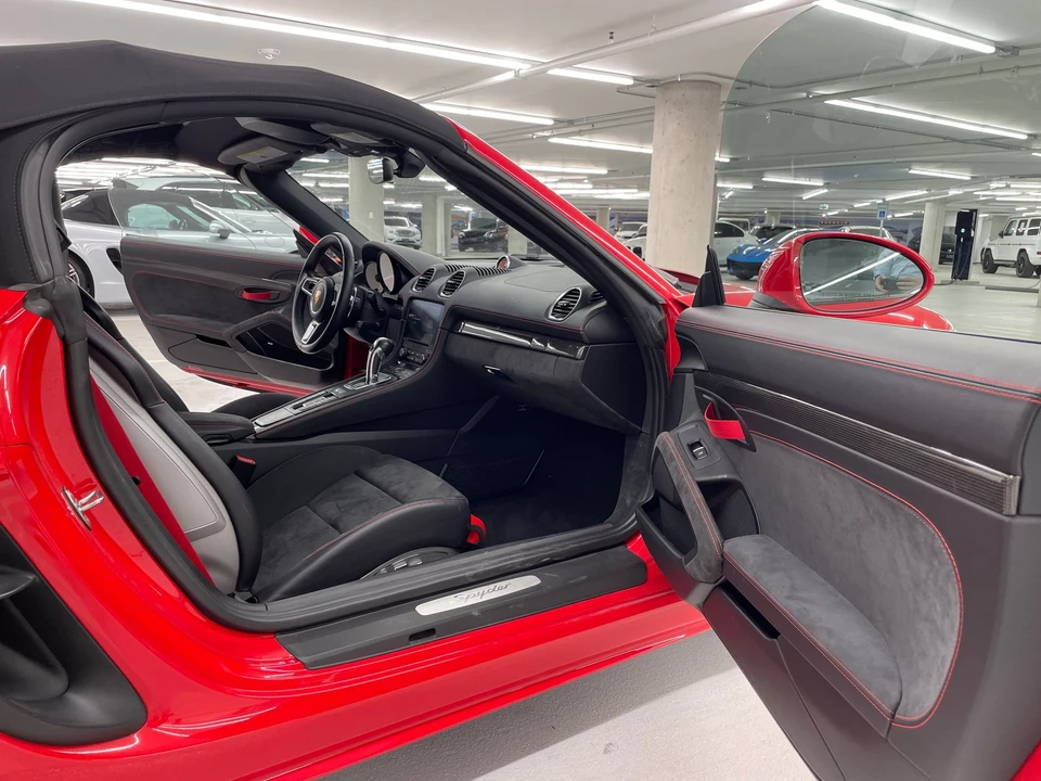 2021 Porsche 718 Boxster Spyder - Image 15 of 15