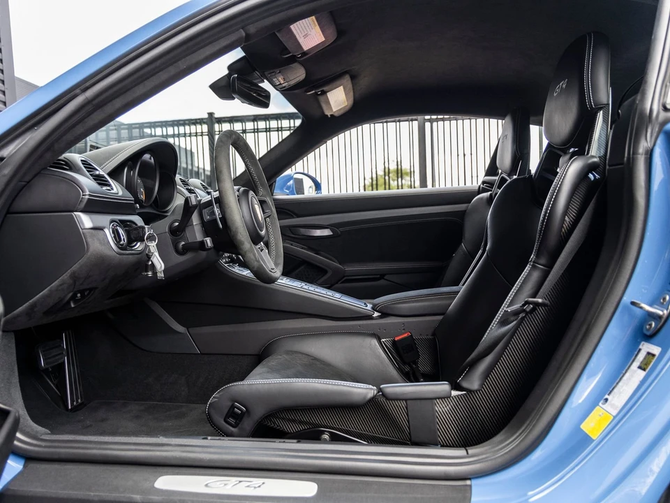 2021 Porsche 718 Boxster Spyder - Image 6 of 9