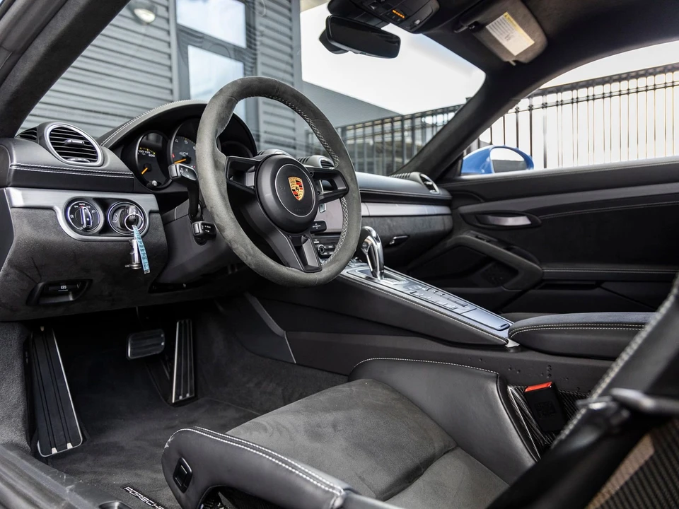 2021 Porsche 718 Boxster Spyder - Image 8 of 9