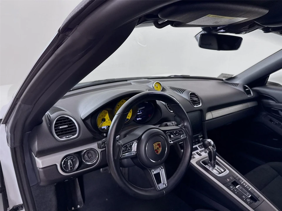 2021 Porsche 718 Boxster Spyder - Image 4 of 21