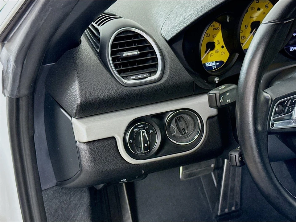 2021 Porsche 718 Boxster Spyder - Image 2 of 21
