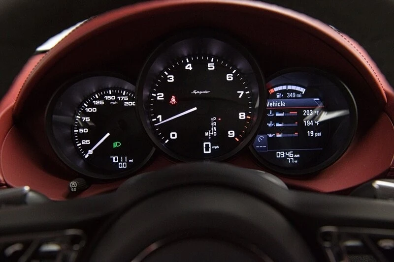 2021 Porsche 718 Boxster Spyder - Image 18 of 21