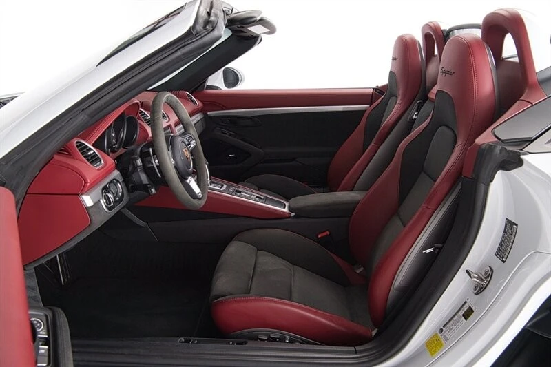 2021 Porsche 718 Boxster Spyder - Image 15 of 21