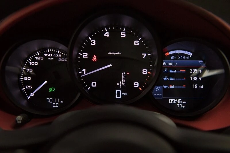 2021 Porsche 718 Boxster Spyder - Image 19 of 21