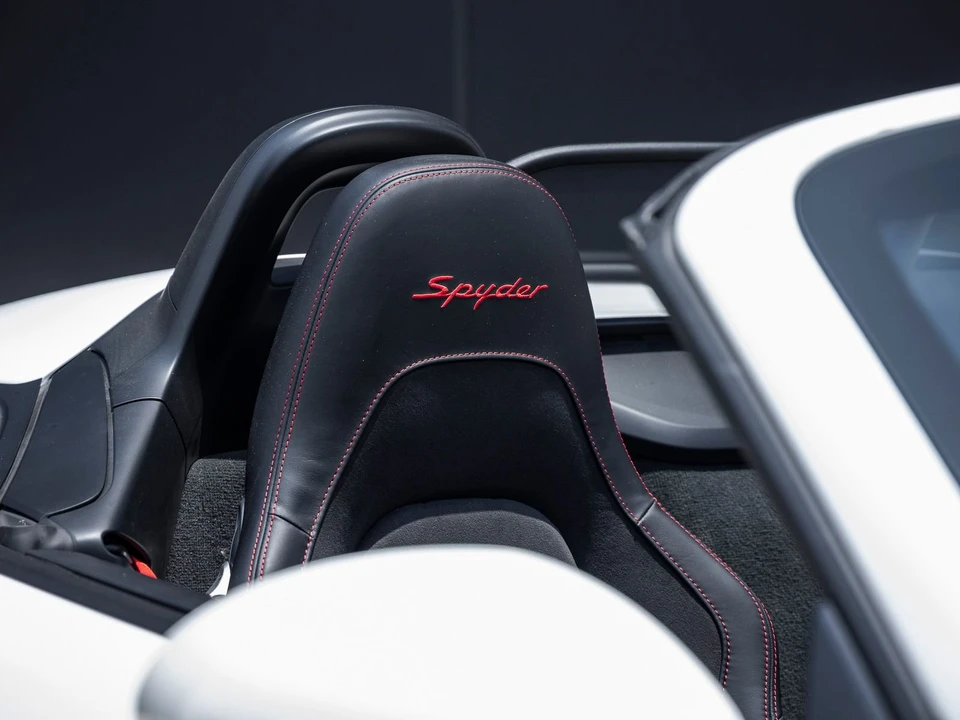 2021 Porsche 718 Boxster Spyder - Image 6 of 14