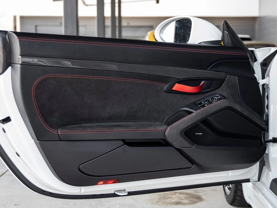 2021 Porsche 718 Boxster Spyder - Image 7 of 14