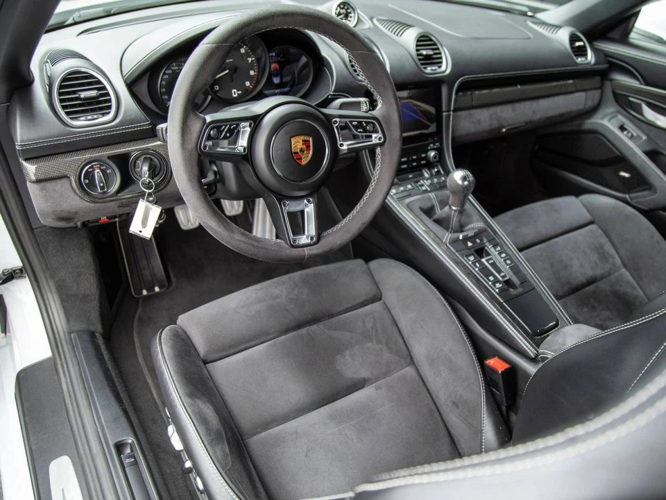 2021 Porsche 718 Boxster Spyder - Image 4 of 5