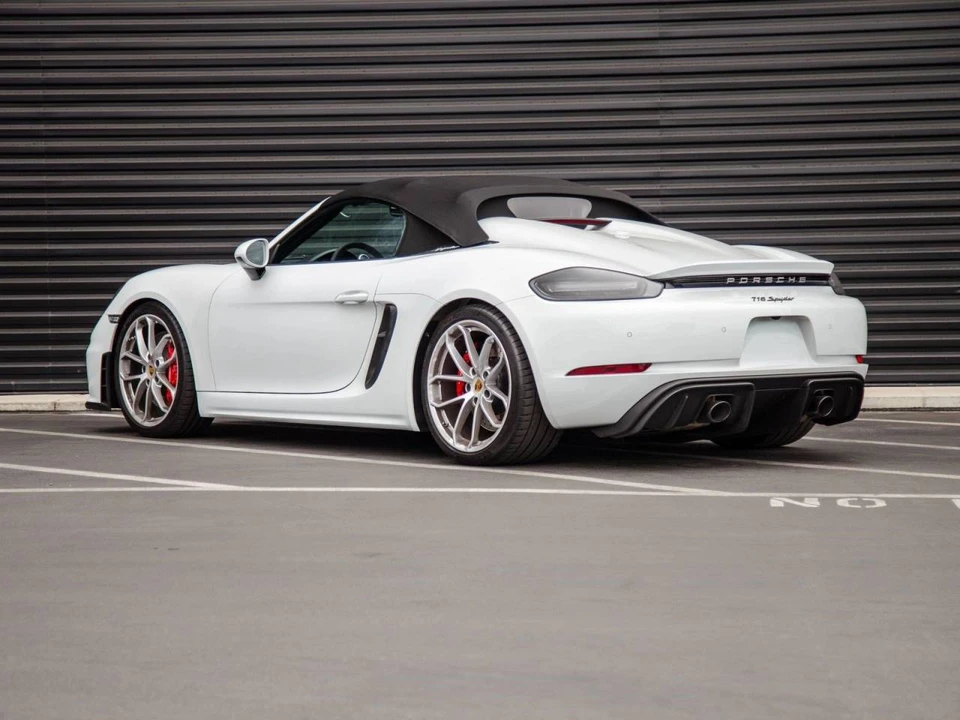 2021 Porsche 718 Boxster Spyder - Image 3 of 5