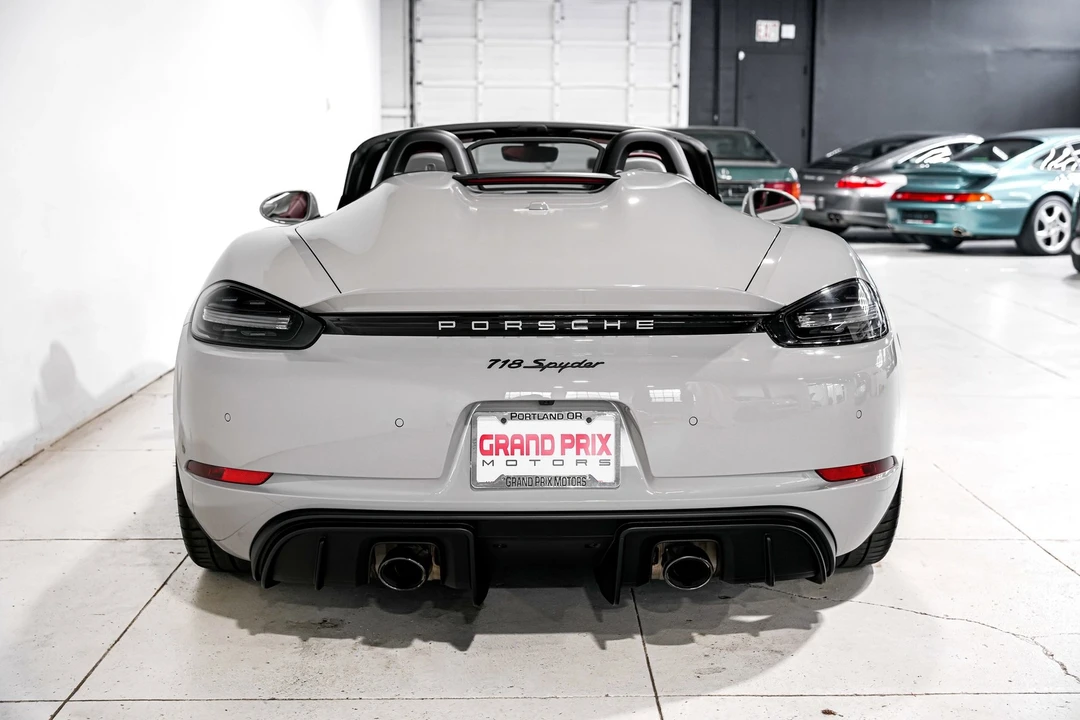 2021 Porsche 718 Boxster Spyder - Image 5 of 12