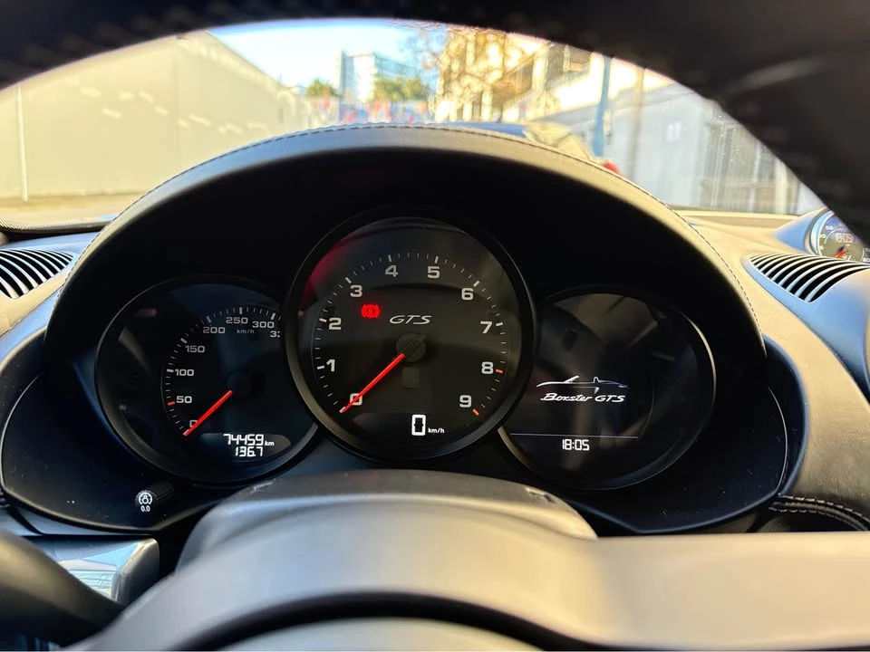 2021 Porsche 718 Boxster - Image 9 of 9