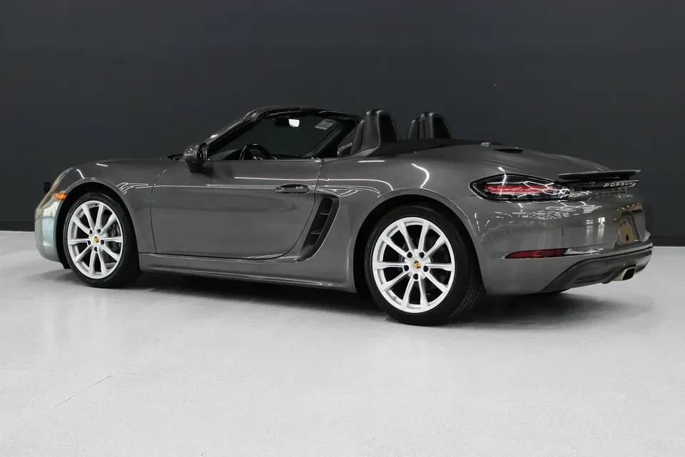 2021 Porsche 718 Boxster - Image 2 of 20