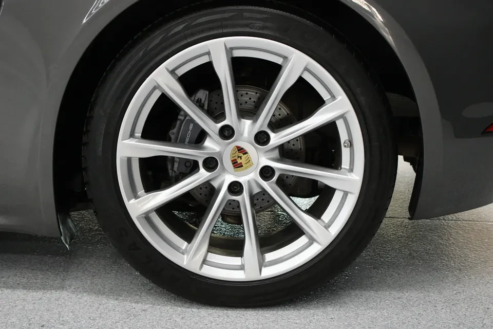 2021 Porsche 718 Boxster - Image 7 of 20
