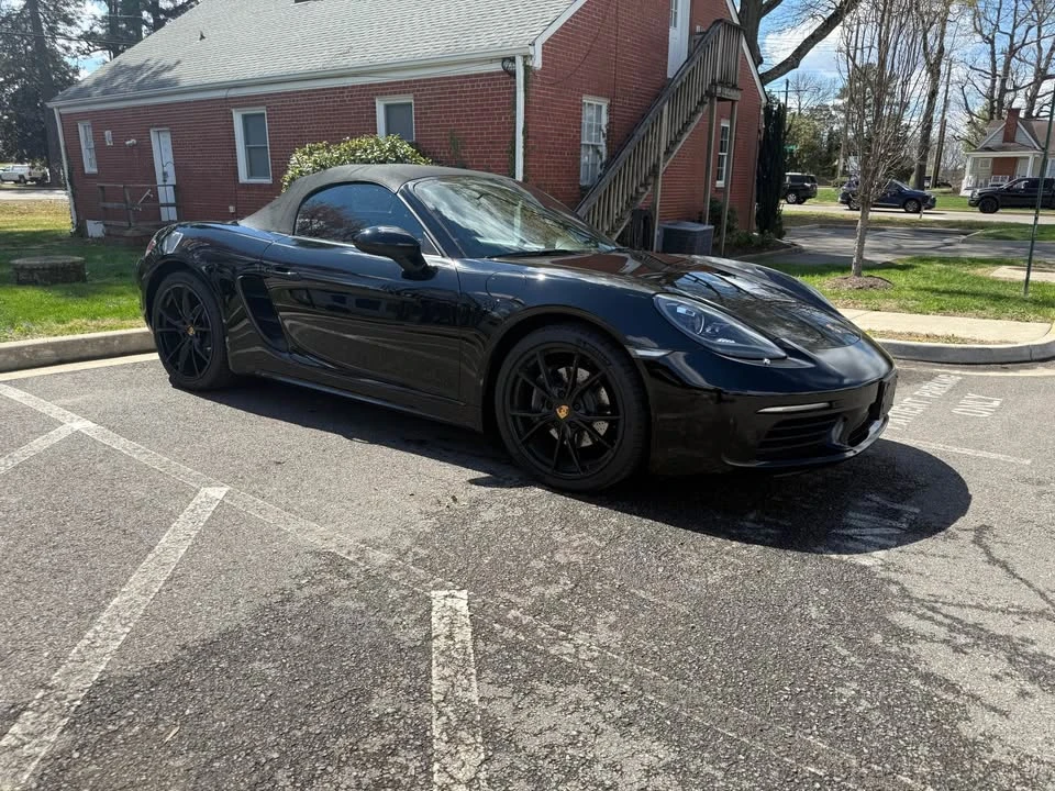 2021 Porsche 718 Boxster - Image 2 of 8