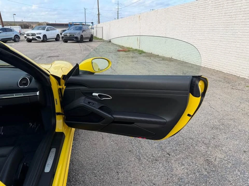 2021 Porsche 718 Boxster S - Image 19 of 19