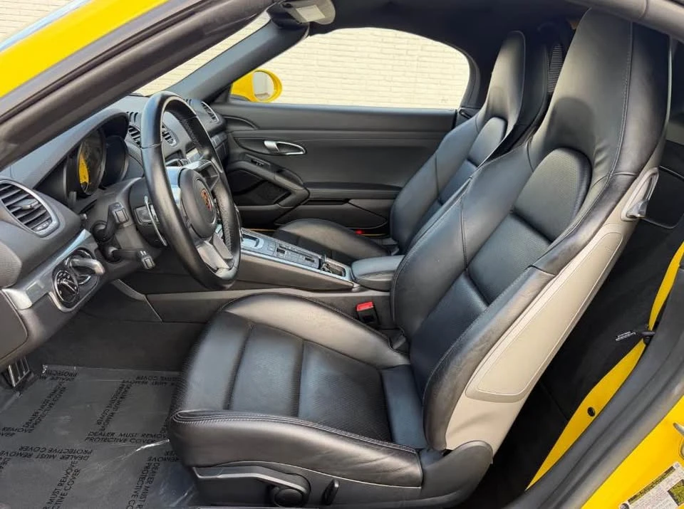 2021 Porsche 718 Boxster S - Image 17 of 19