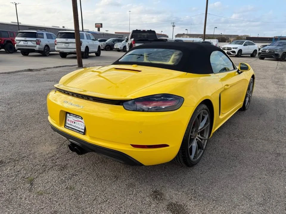 2021 Porsche 718 Boxster S - Image 6 of 19
