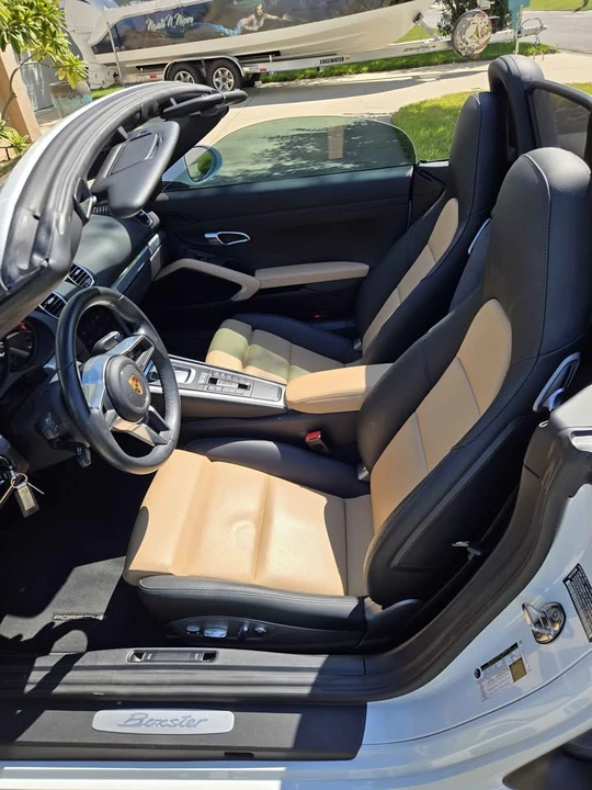 2021 Porsche 718 Boxster T - Image 9 of 20