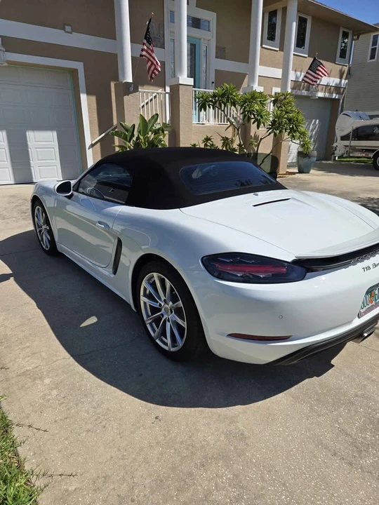 2021 Porsche 718 Boxster T - Image 14 of 20