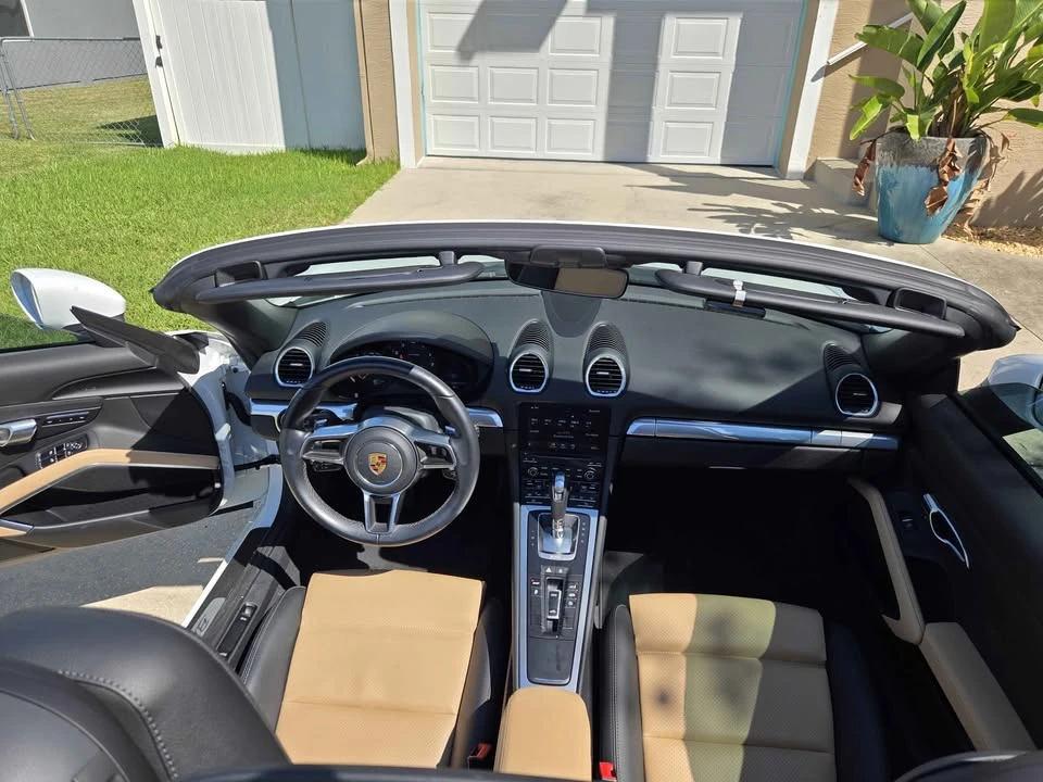 2021 Porsche 718 Boxster T - Image 7 of 20