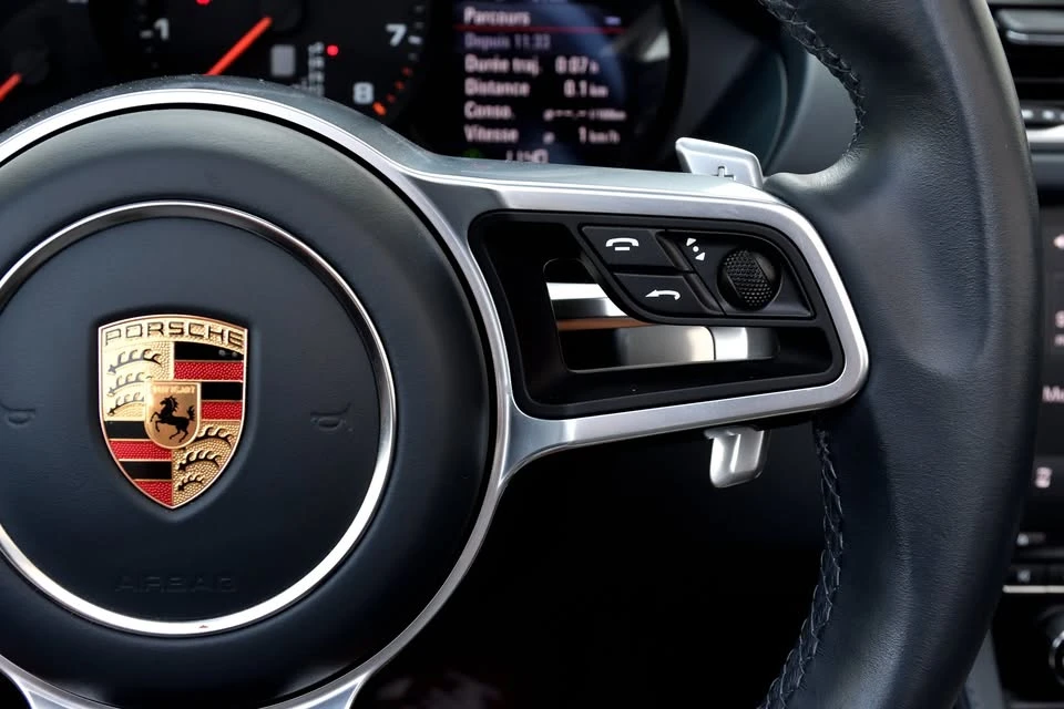 2021 Porsche 718 Boxster - Image 13 of 19