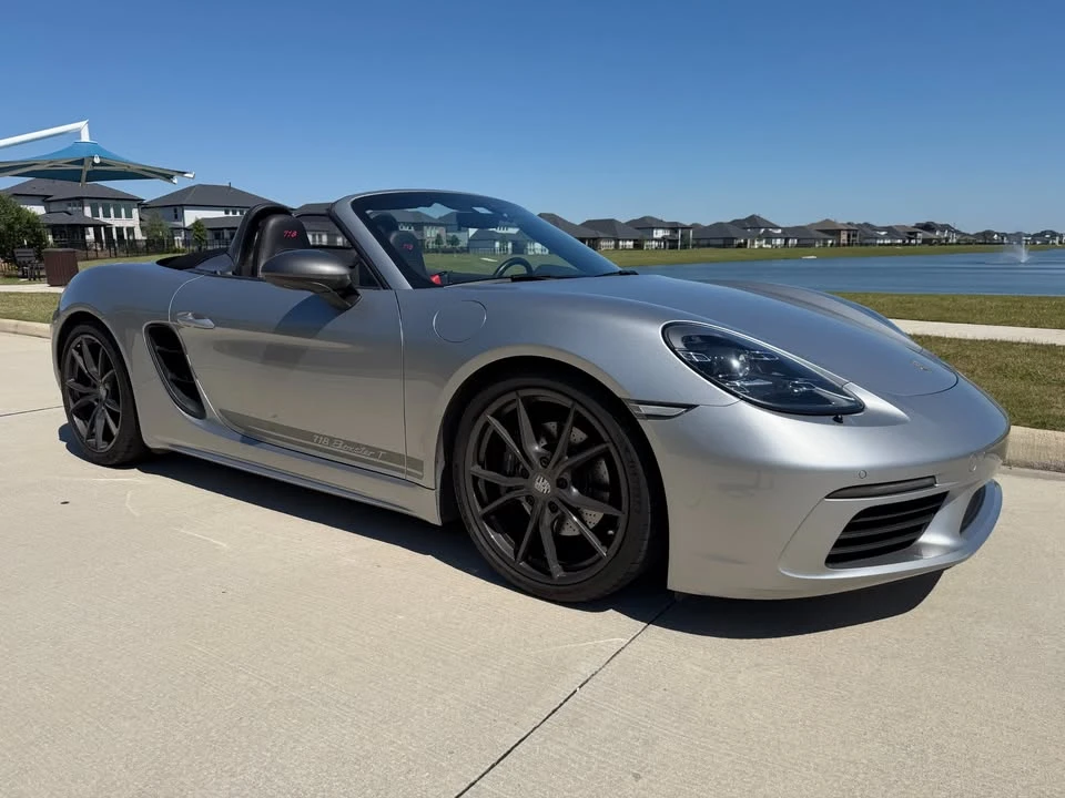 2021 Porsche 718 Boxster T - Image 12 of 17