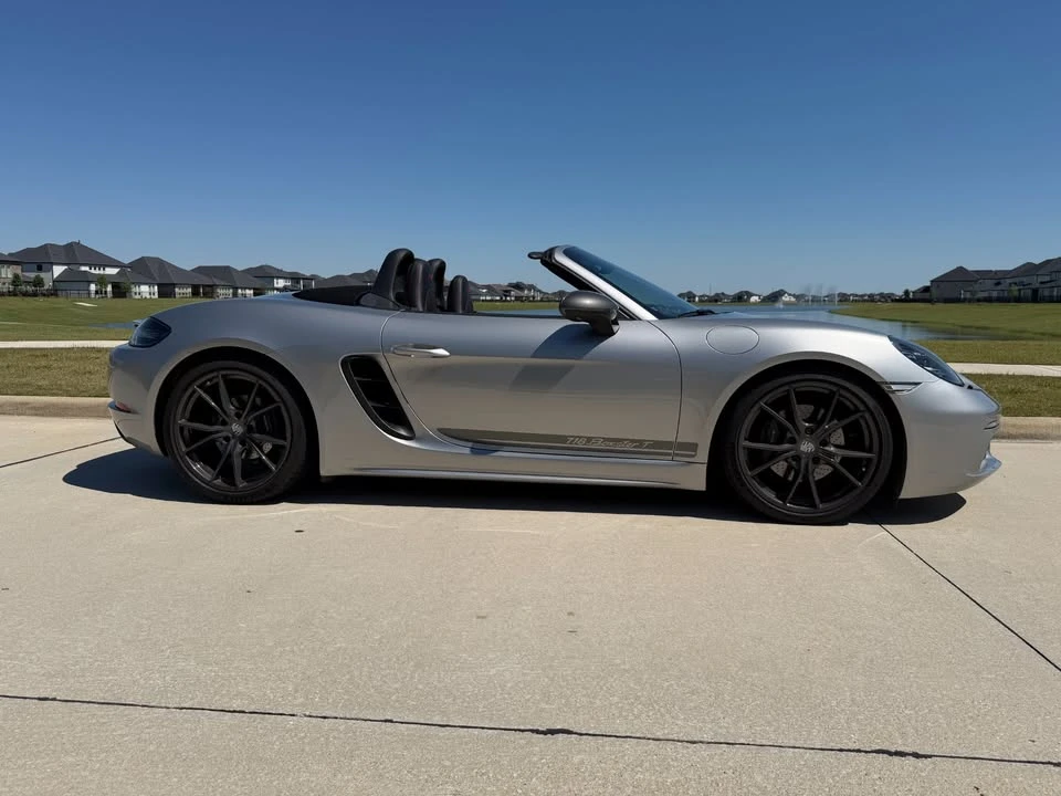 2021 Porsche 718 Boxster T - Image 13 of 17
