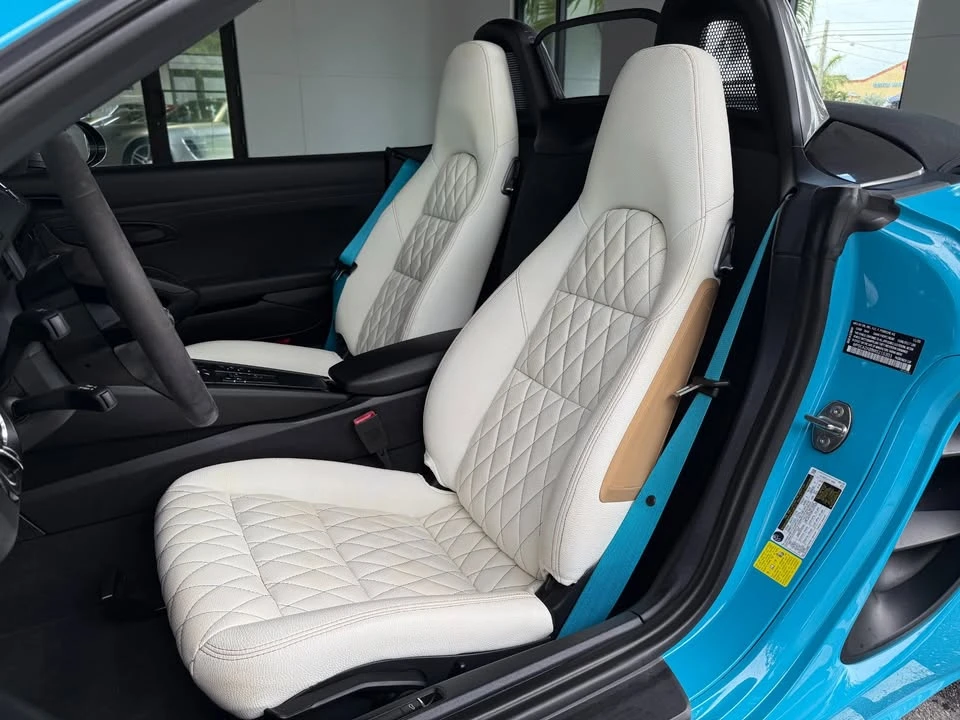 2021 Porsche 718 Boxster T - Image 12 of 17