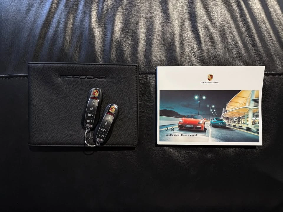 2021 Porsche 718 Boxster T - Image 17 of 17
